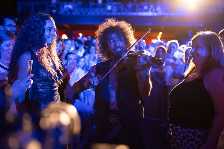 Lila Downs Ara Malikian entre el público, Marbella 2024