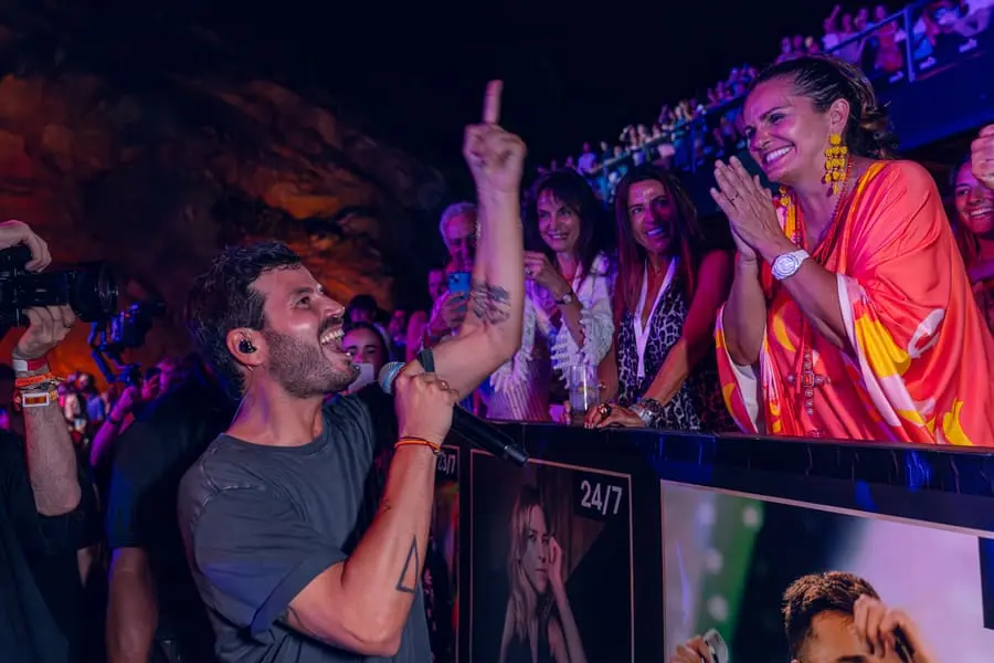 Taburete entre el público, Marbella 2024
