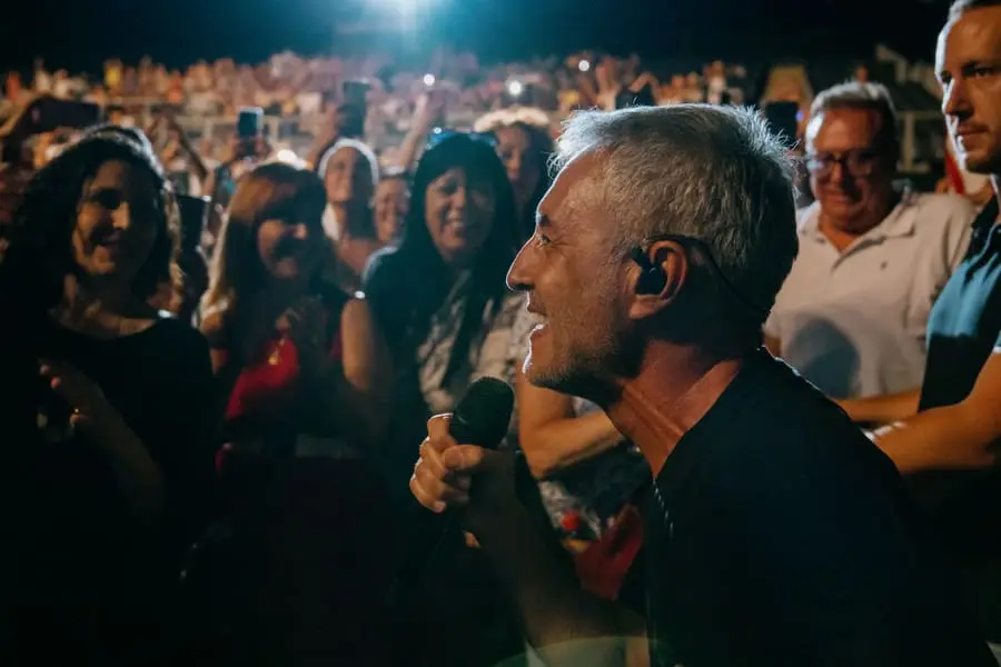 Sergio Dalma entre el público, Marbella 2022