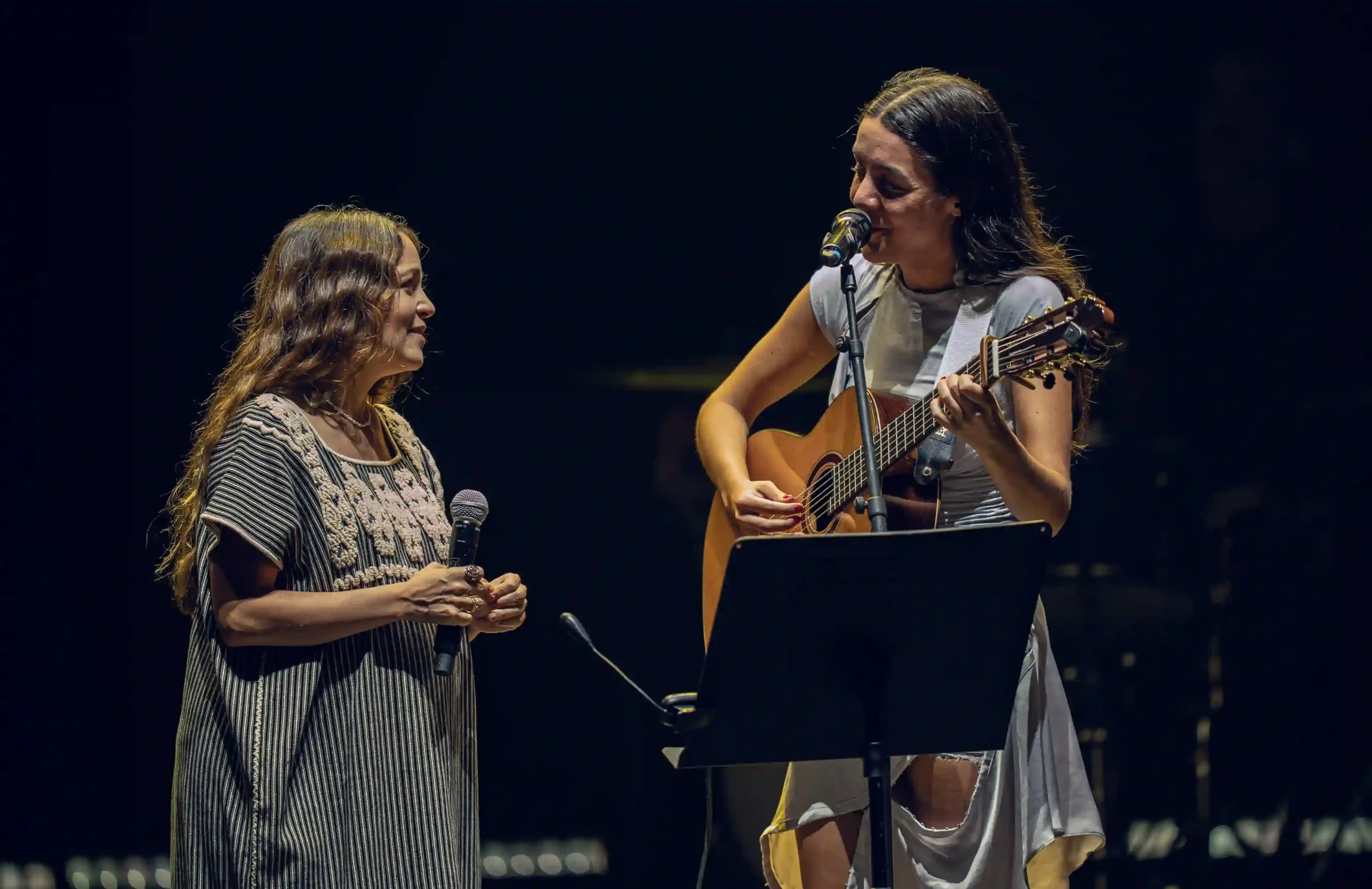 NATALIA LAFOURCADE & VALERIA CASTRO_STARLITE OCCIDENT_02.08.25 (1)